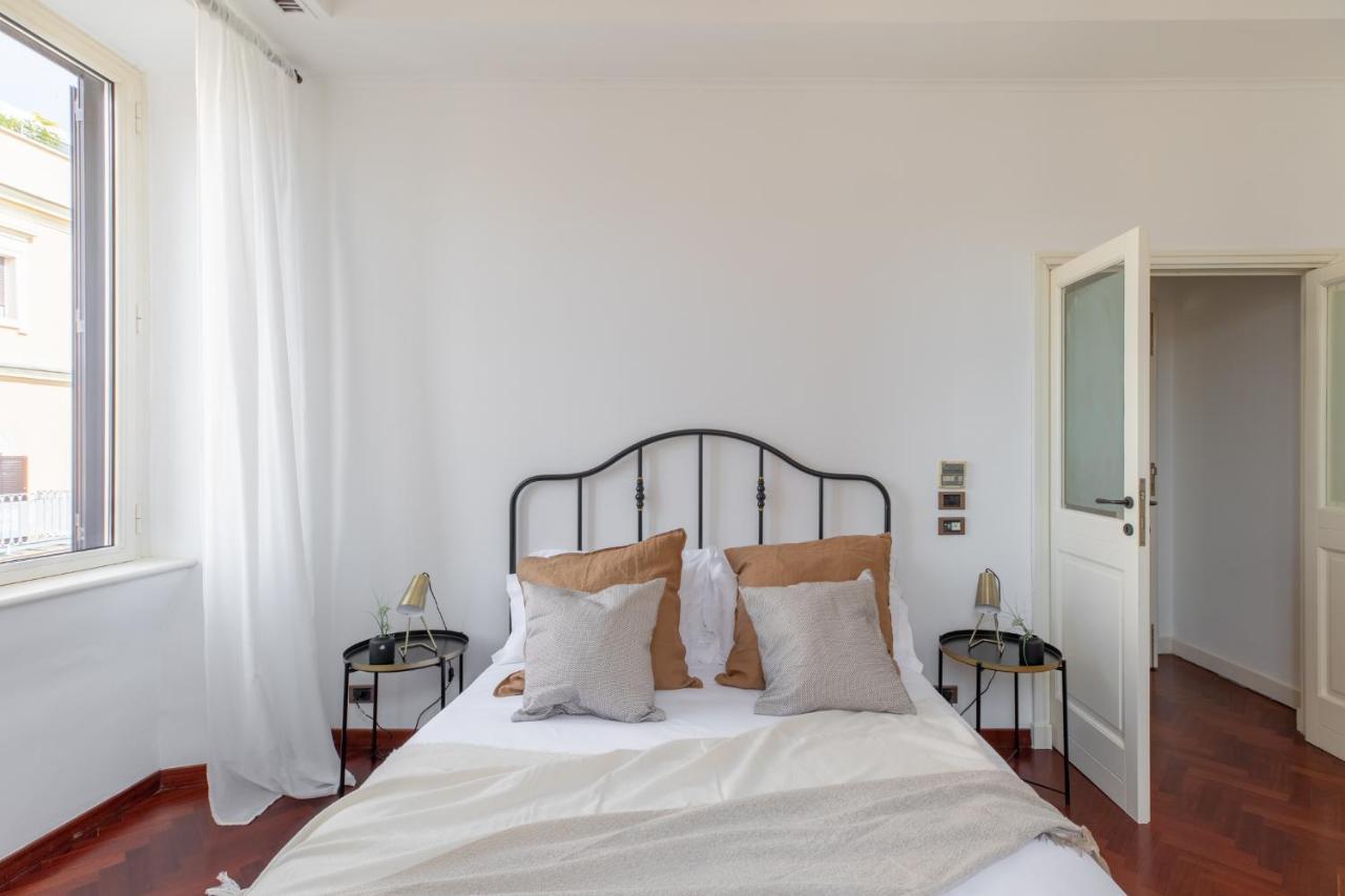 Appartamento Iflat Veneto Area'S Penthouse Roma Esterno foto